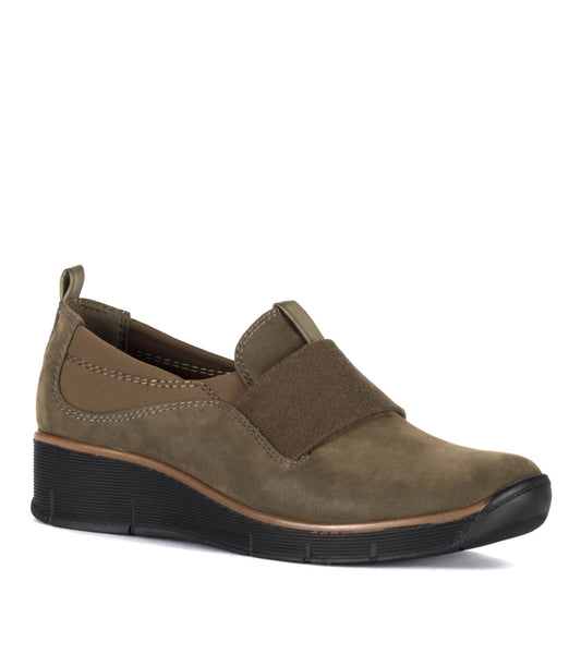 Garner Slip On Sneaker - Moss (BT27545)
